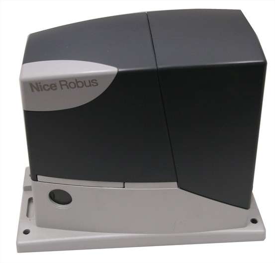 NICE RB1000 Robus 1000 : moteur irréversible avec logique de commande incorporée pour portails coulissants 1000 kg